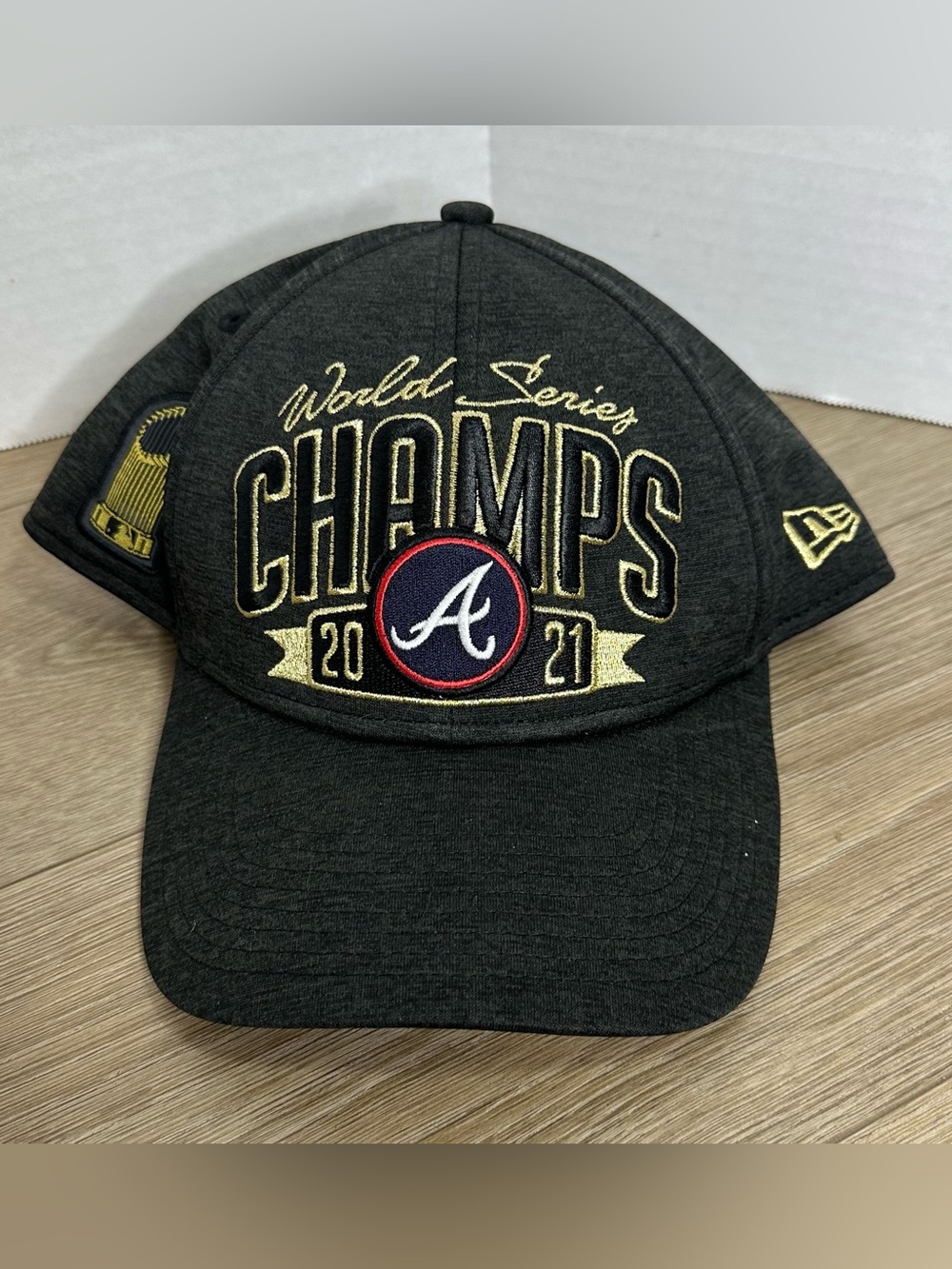 New Era Black Atlanta Braves CHAMPS 2021 Embroidered Hat
